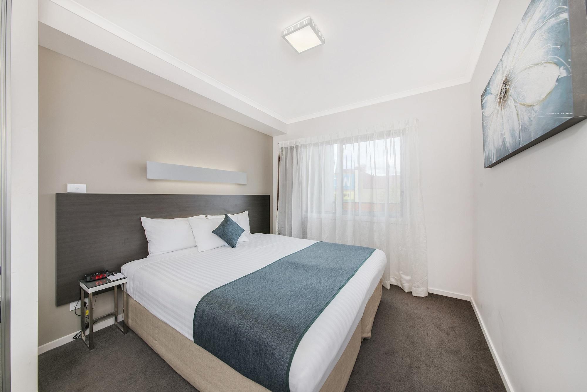 Aparthotel Abode Tuggeranong Canberra Exteriér fotografie