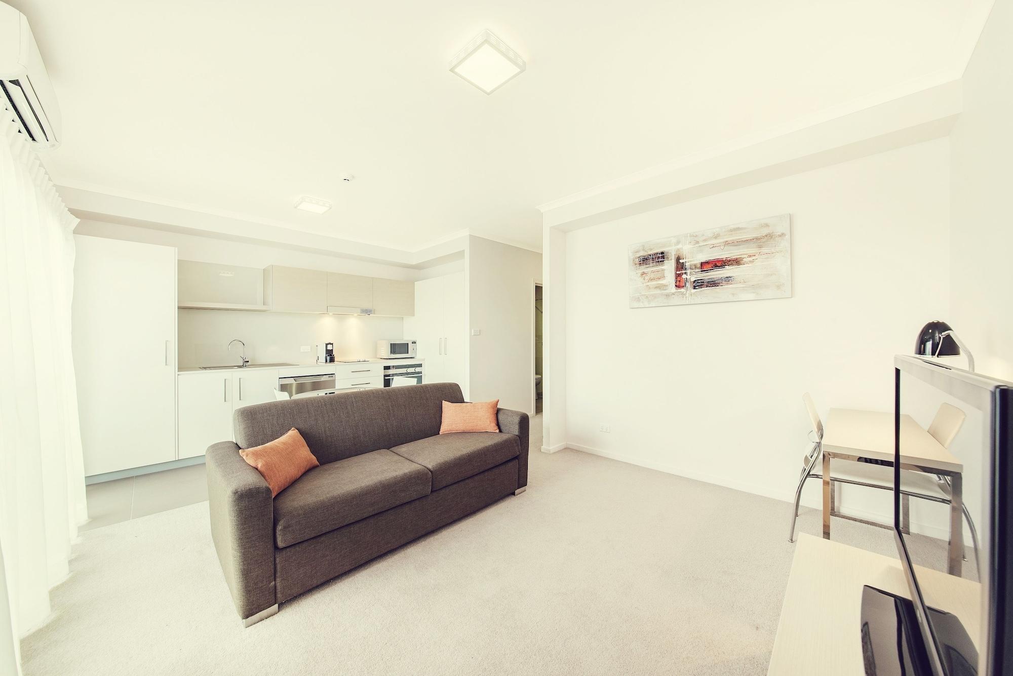 Aparthotel Abode Tuggeranong Canberra Exteriér fotografie